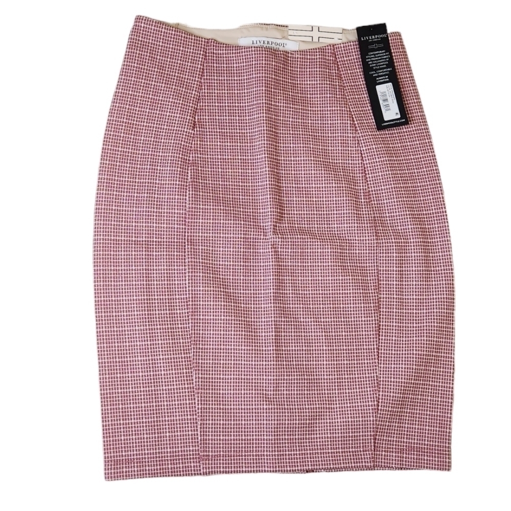 Liverpool Pencil Skirt Size 0/25 Petite Sweet Berry